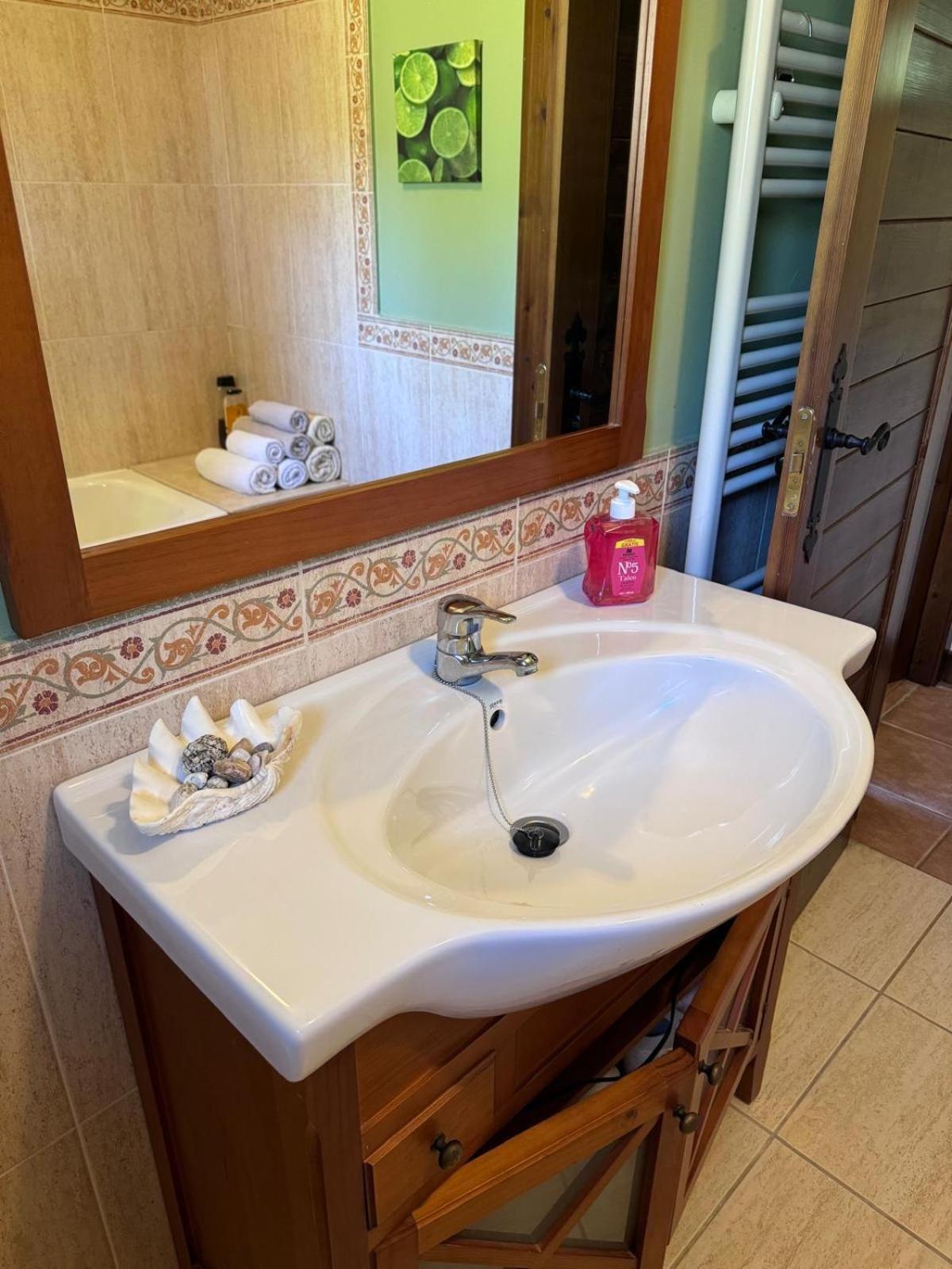 Casa 2 Habitaciones Con Piscina Y Cenador Al Aire Libre Pontevedra Luaran gambar