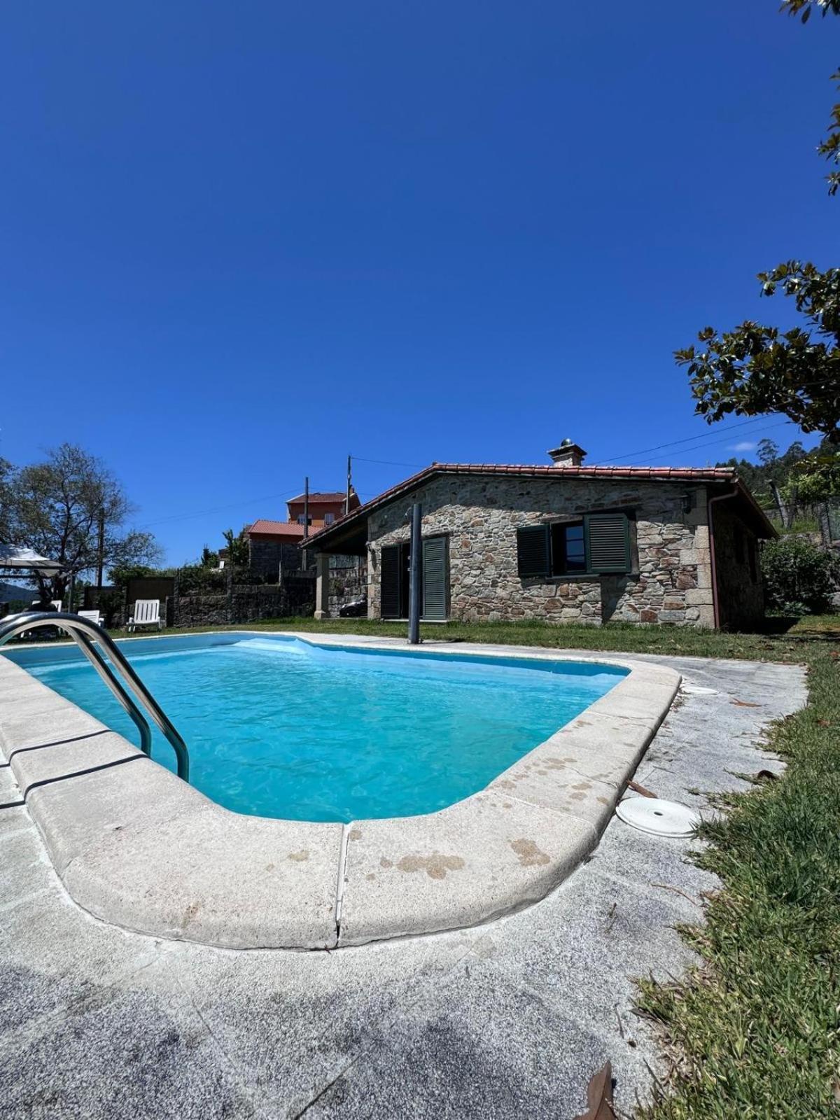Casa 2 Habitaciones Con Piscina Y Cenador Al Aire Libre Pontevedra Luaran gambar